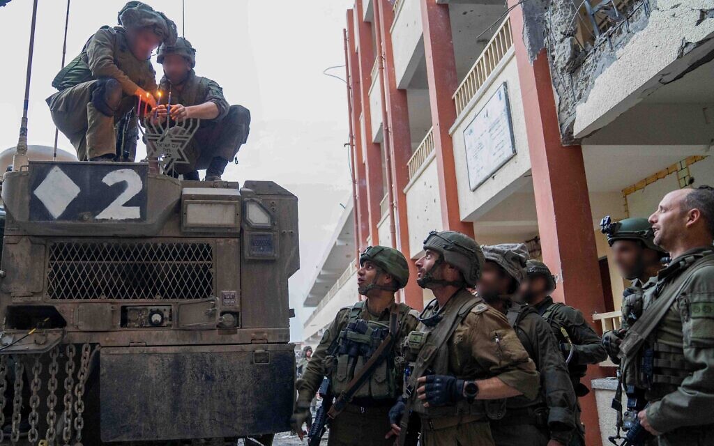 IDF tank and menorah IDF photo